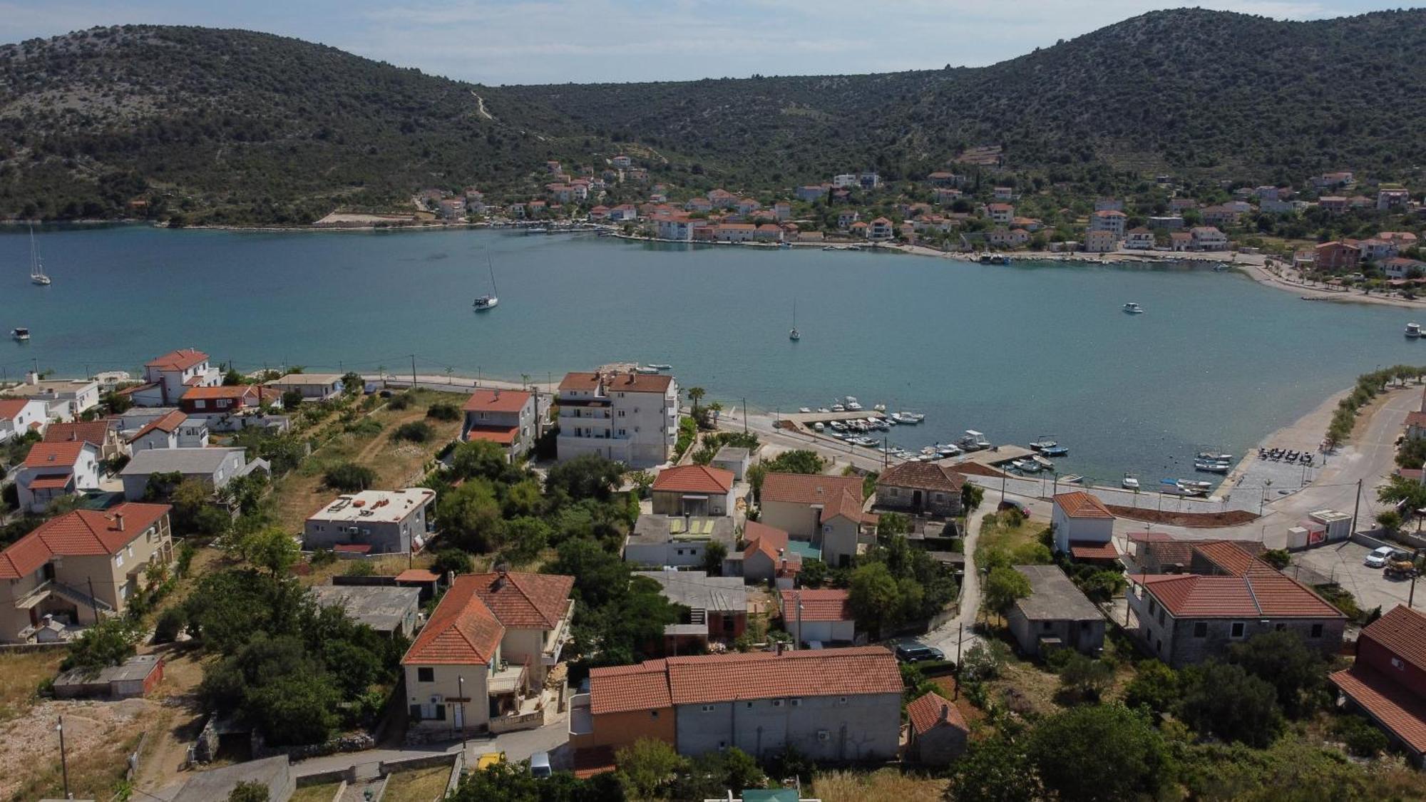 Apartment Laguna Vinišće エクステリア 写真